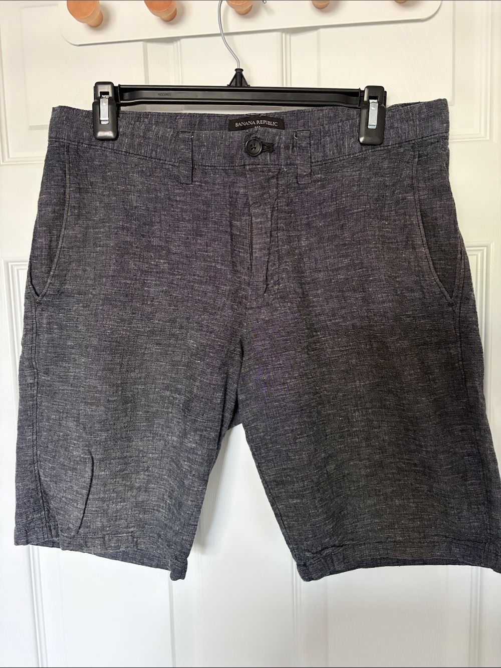 Banana Republic Men's Charcoal Textured Flat-Front Shorts